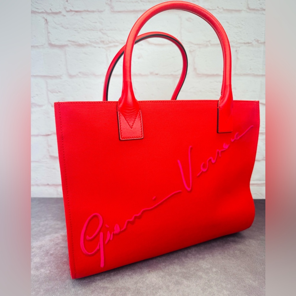 VERSACE Canvas Suppler Calfskin Cabas GV Signature Tote Red - Picture 2 of 16